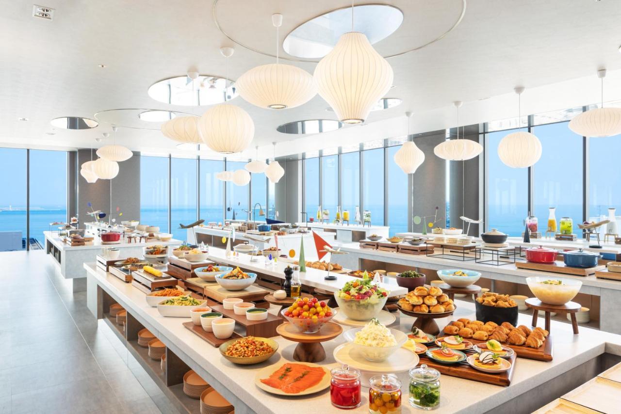 Omo Kansai Airport By Hoshino Resorts อิซุมิซาโนะ ภายนอก รูปภาพ The buffet at the 360° restaurant
